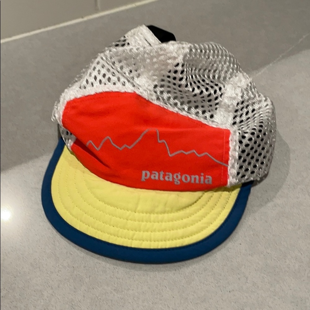 COPY - Patagonia duck bill running hat